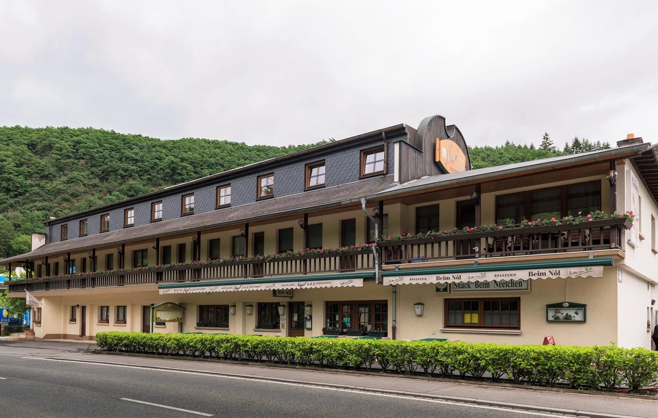 Camping De L'Our Appartements Vianden Exterior photo